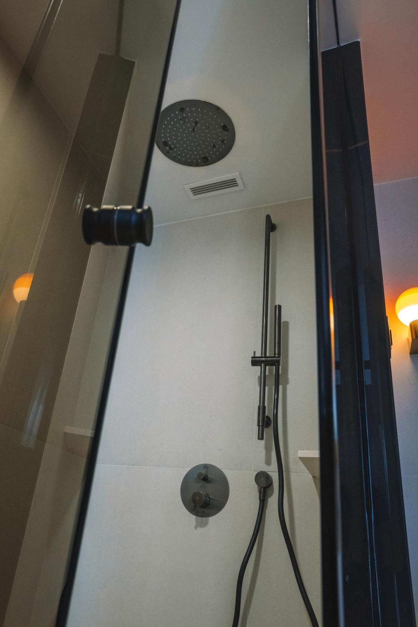 Hotel Pinar Plaza Madrid Ngoại thất bức ảnh