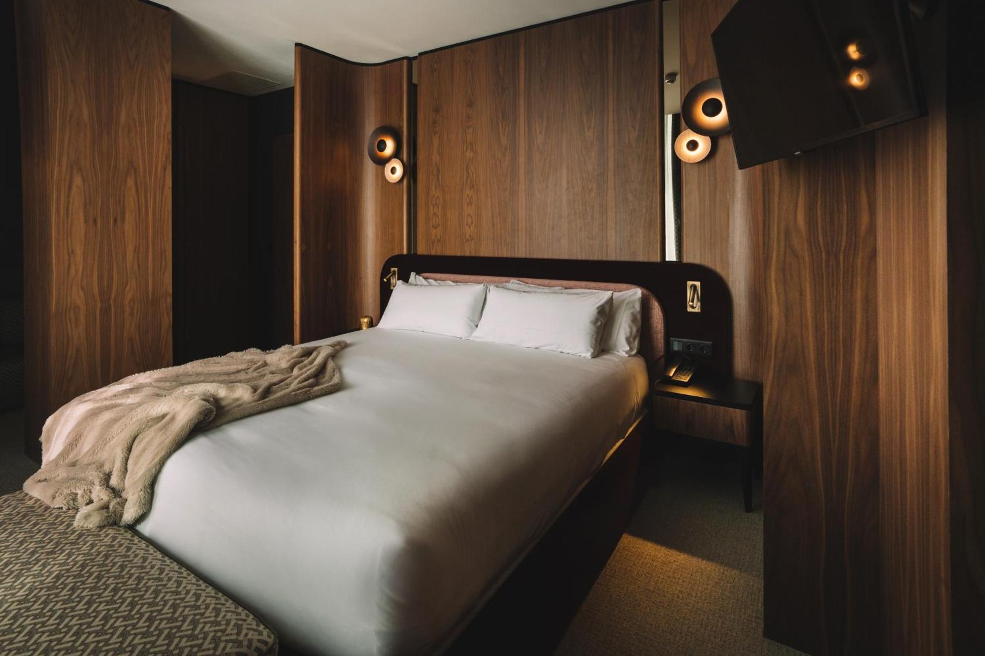 Hotel Pinar Plaza Madrid Ngoại thất bức ảnh