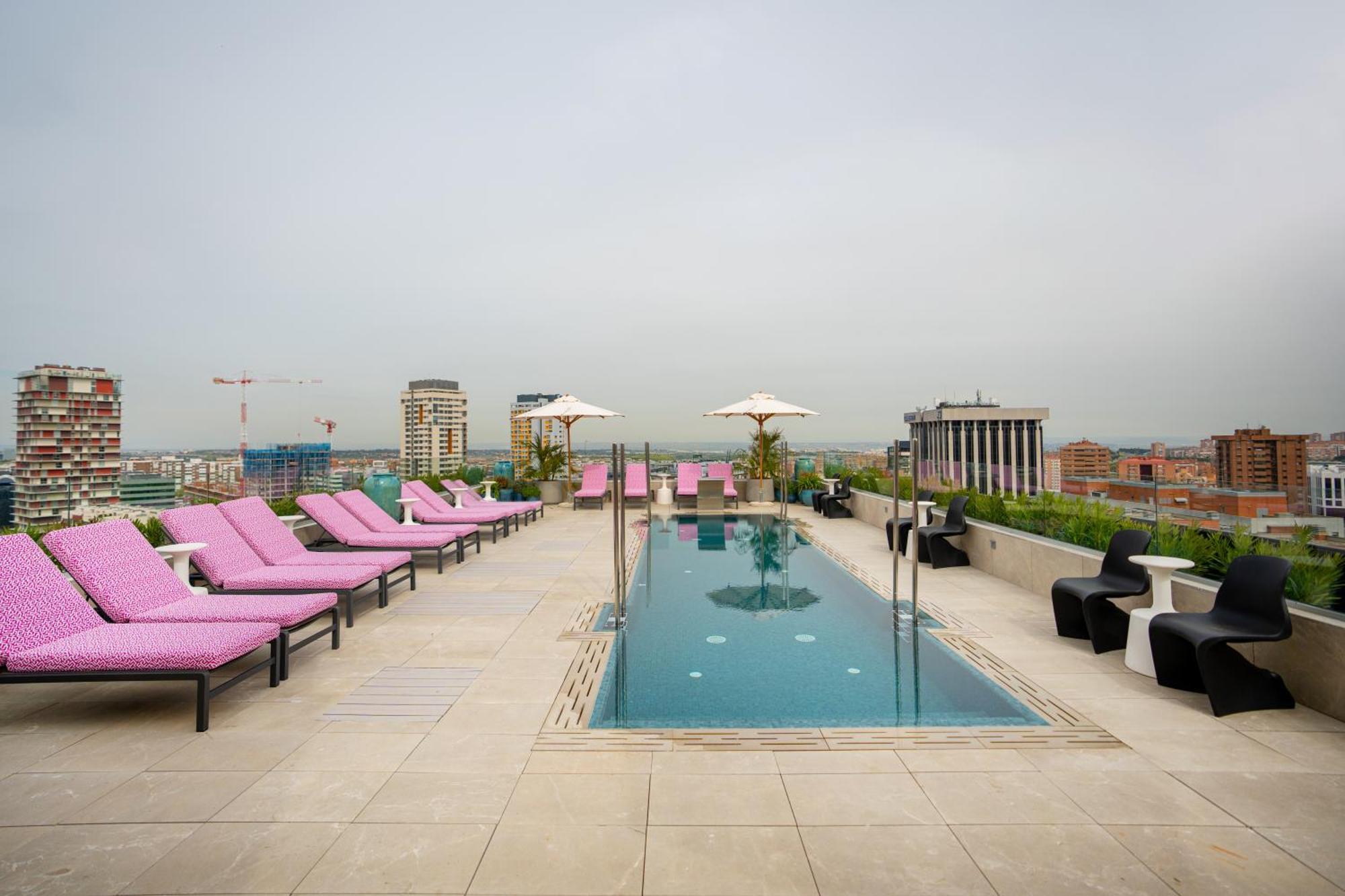 Hotel Pinar Plaza Madrid Ngoại thất bức ảnh