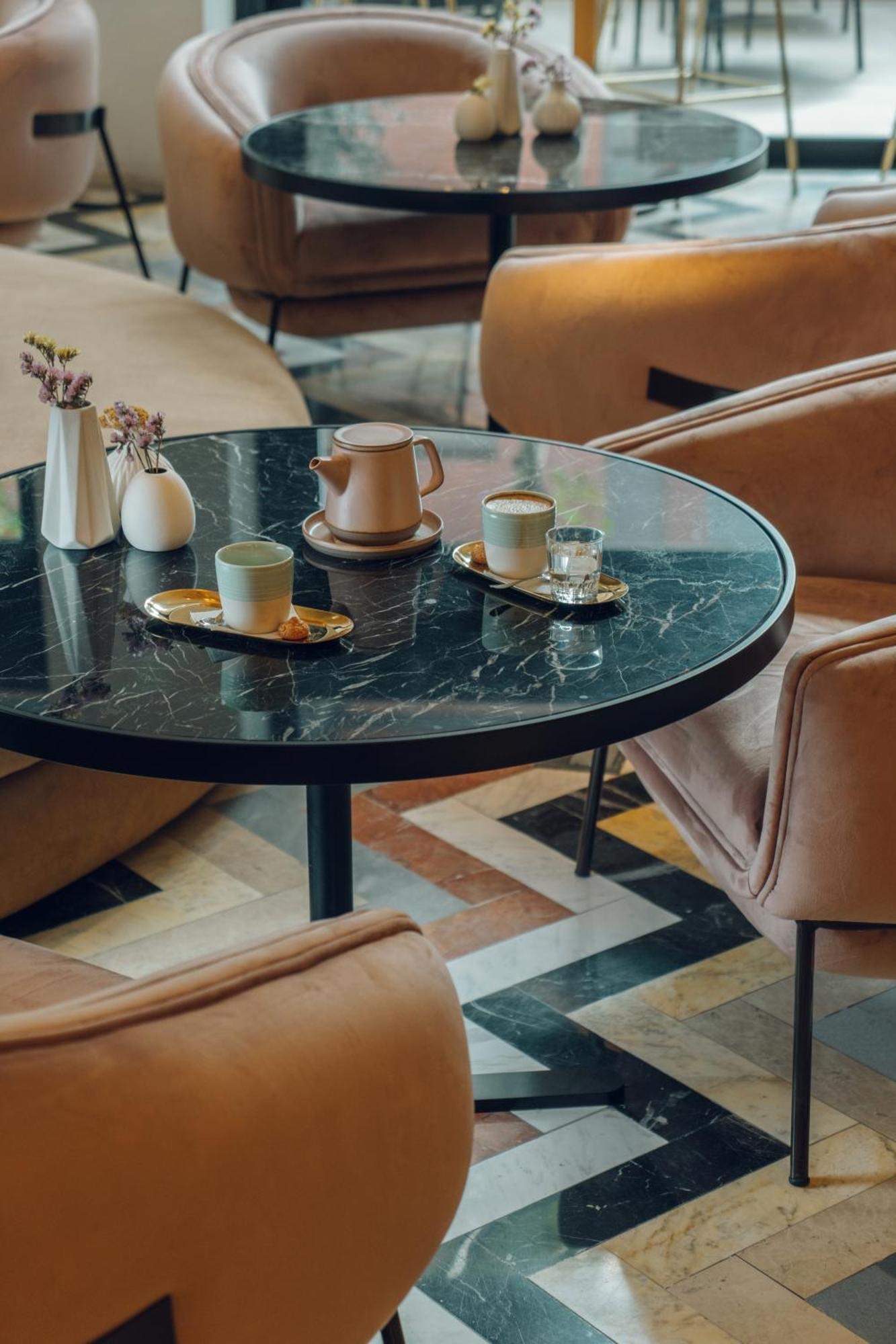 Hotel Pinar Plaza Madrid Ngoại thất bức ảnh